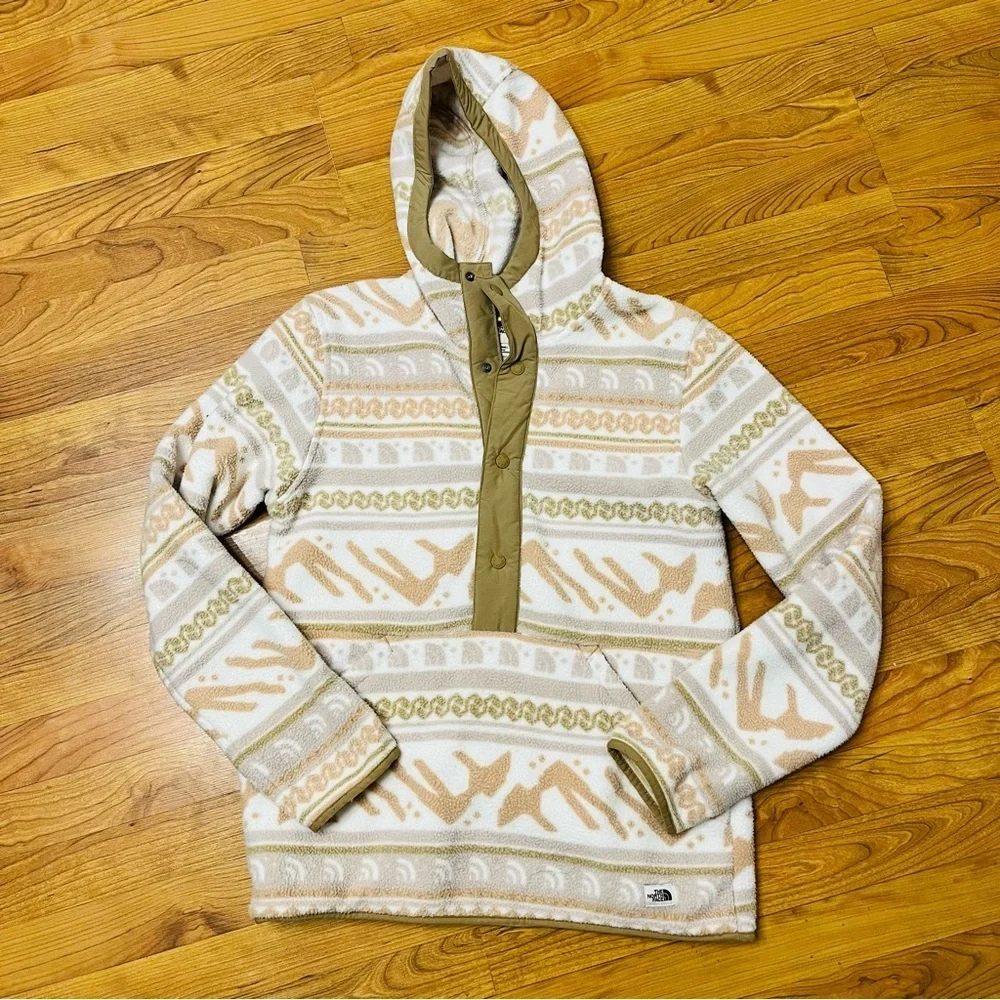 The North Face Printed Fleece Hoodie – Tan Cream Pullover – Size Small NWT